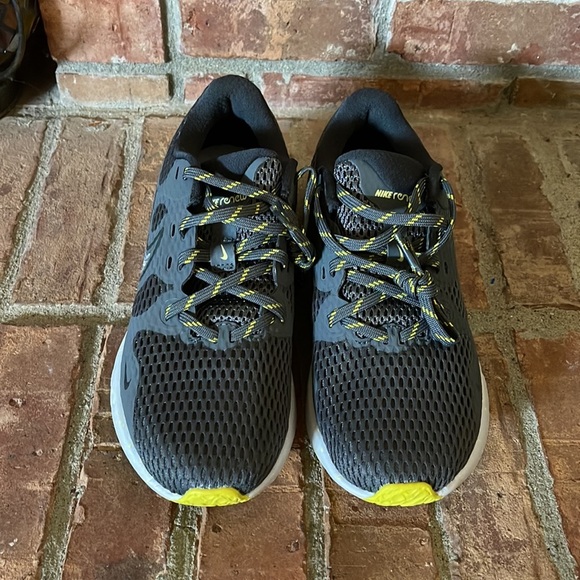 NWOT Nike Renew Ride 2 Gray Sneakers - Picture 6 of 9